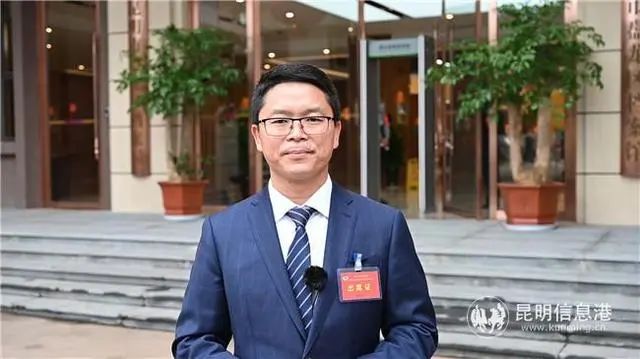 盘龙区政协委员赵兴祥：报告内容重点突出 肯定成...